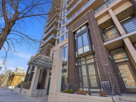 3rd image of 1500 W 7th St SW #301