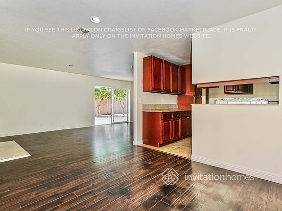 5th image of 810 Trinidad Way