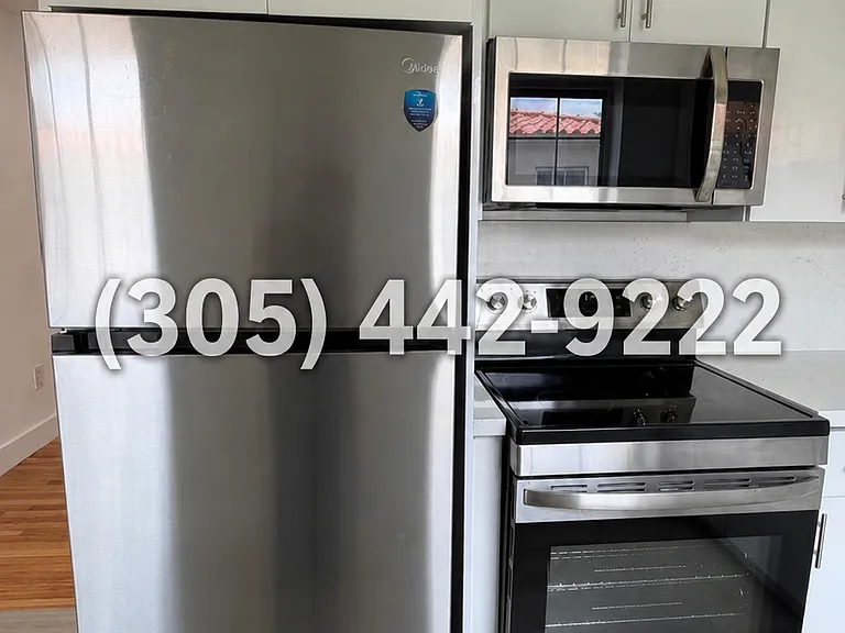 15 Sidonia Ave #4 — Photo 18