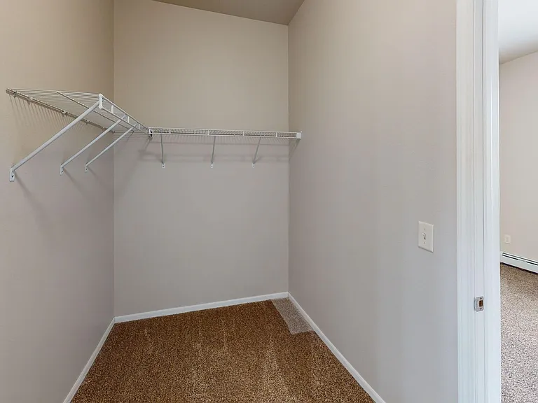 Burlington Apartments — Photo 25