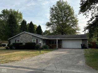 2408 N Old Towne Ln, Muncie, IN