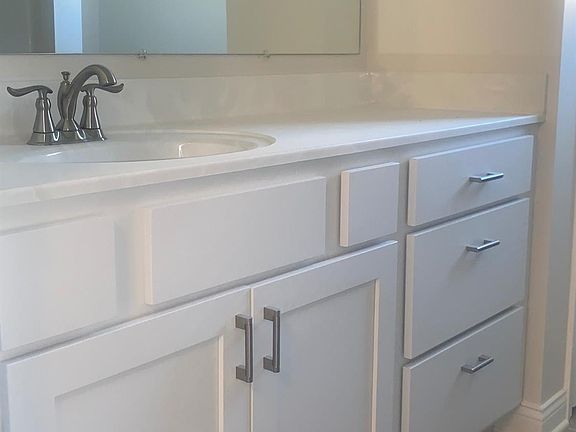 4th image of 217 San Antonio Way