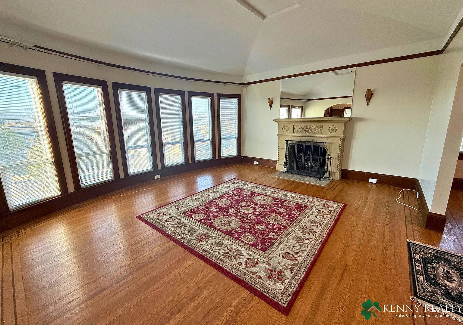 Large 3BR/1BA Home in South San Francisco with Big Backyard & Spacious Garage — Photo 3