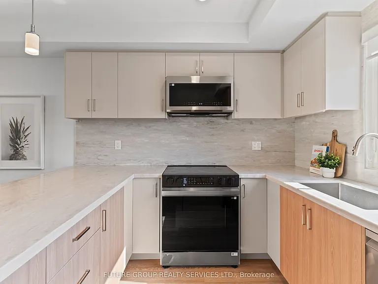15 Acorn Ave #1 — Photo 14