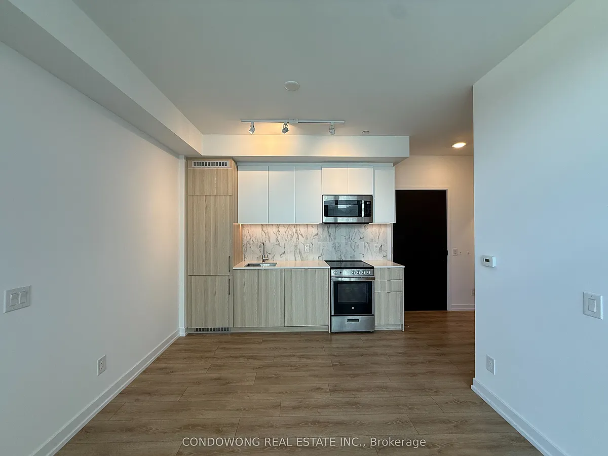Building Photo - 500 Dupont St #702