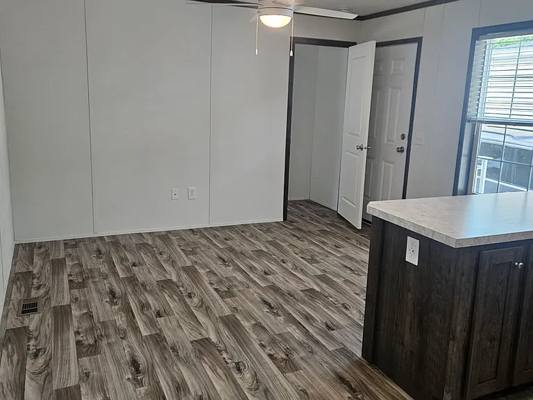 87 Front St #21 — Photo 5