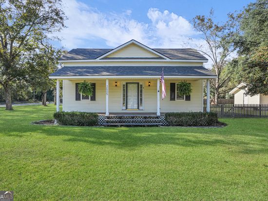 2605 Highway, Pembroke, GA 31321