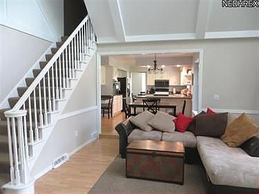 4th image of 6011 Parkland Dr