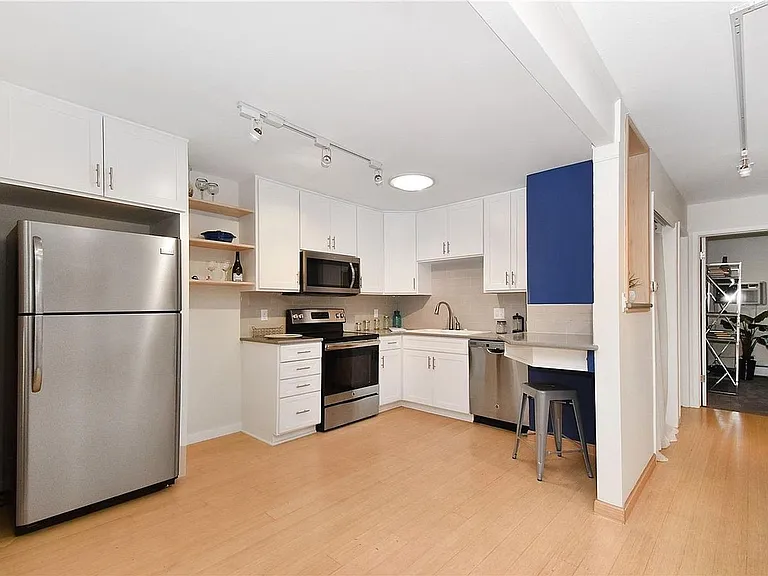625 Pearl St #28 — Photo 22