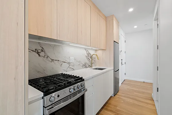 Rented by Nest Seekers International | media 6