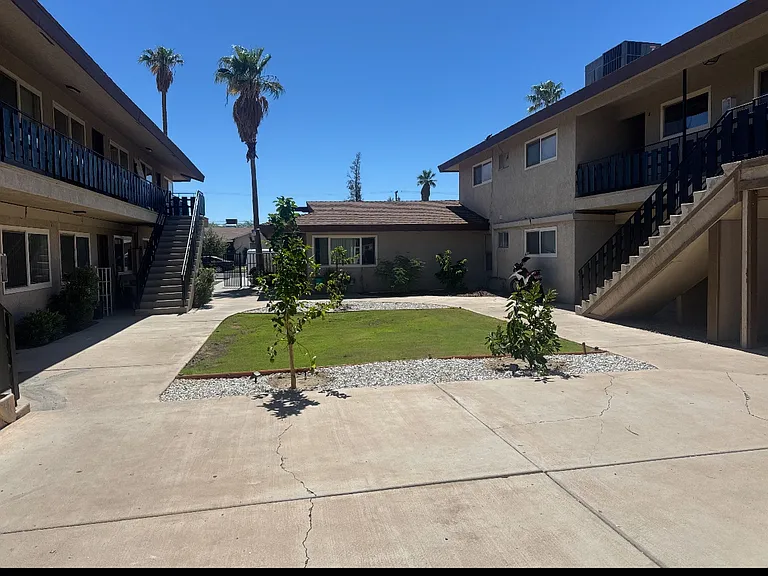 682 W Holt Ave #4 — Photo 1