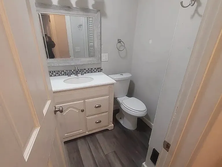 181 Main St #2 — Photo 6