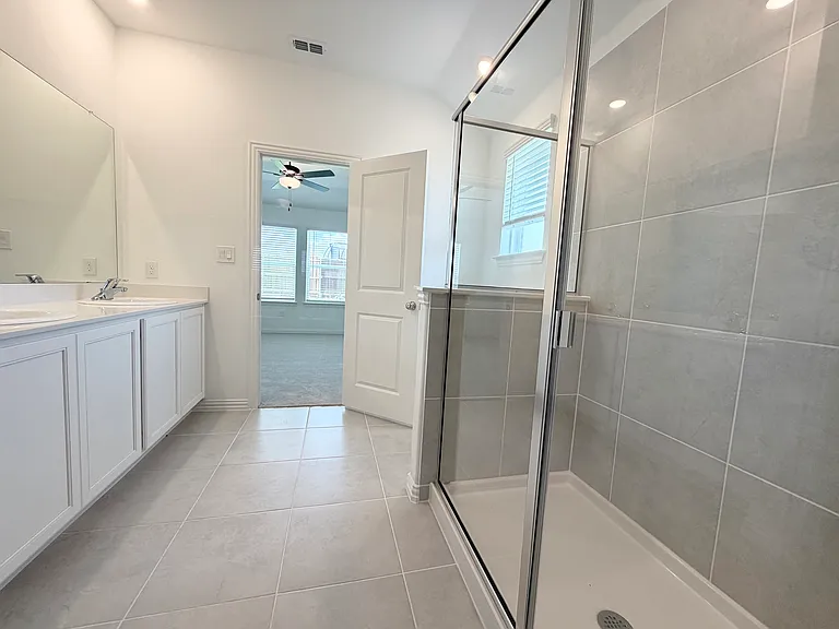 2608 Glacier Rd — Photo 14