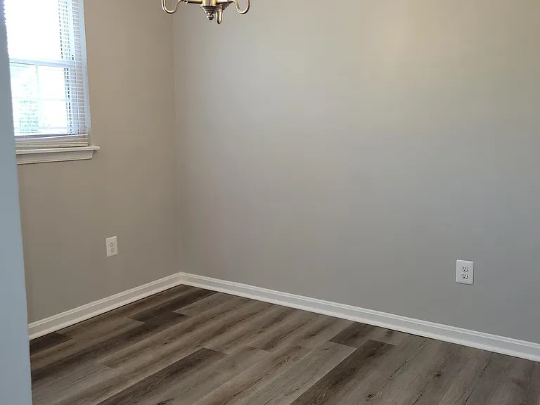 8360 Montgomery Run Rd #H — Photo 7