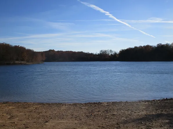 000 State Highway Ra, Golden, MO 65658