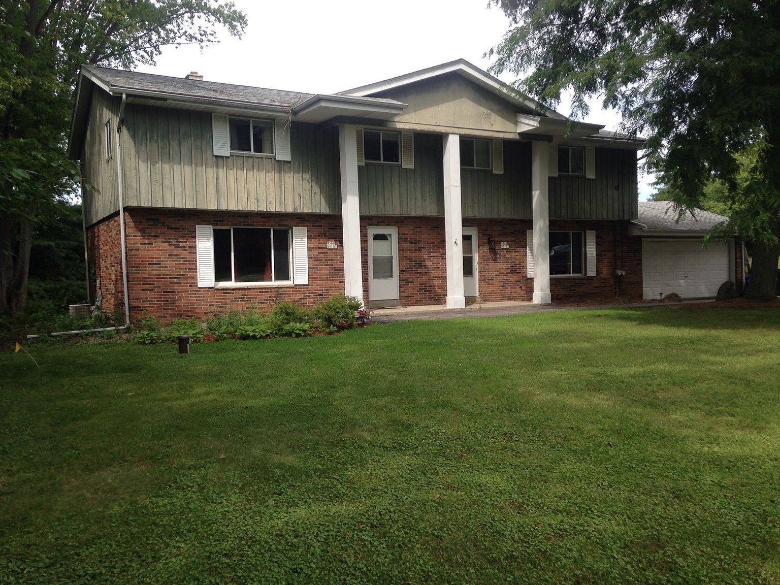 W360N5105 Brown St, Oconomowoc, WI 53066 Zillow