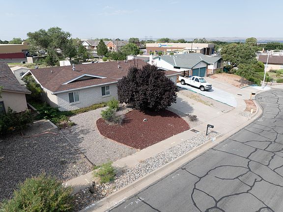 3rd image of 8004 Ruidoso Rd NE