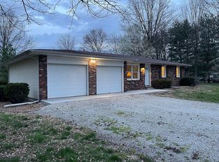 7229 Clay School Rd, Collinsville, IL 62234