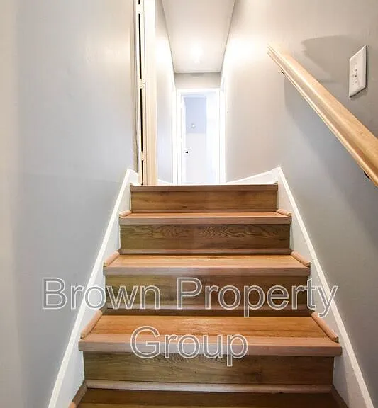 1733 Swann St — Photo 24