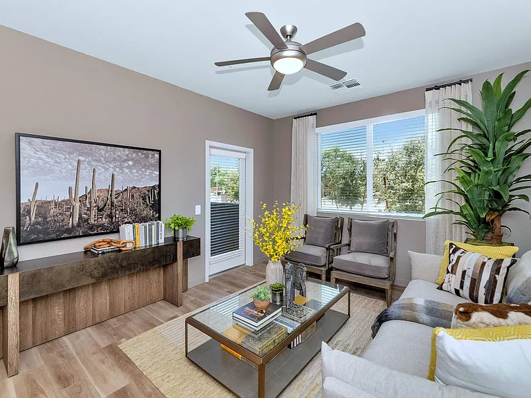 Weylyn Luxury Apartments — Photo 35