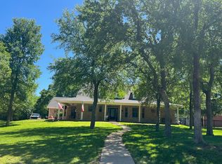 168 Timber Ridge Dr, Graham, TX 76450