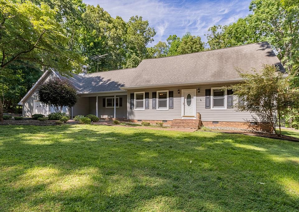 1st image of 79 Maplewood Ct