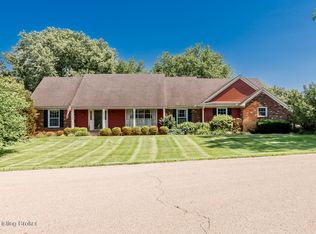 1439 Saint Andrews Dr, Shelbyville, KY 40065
