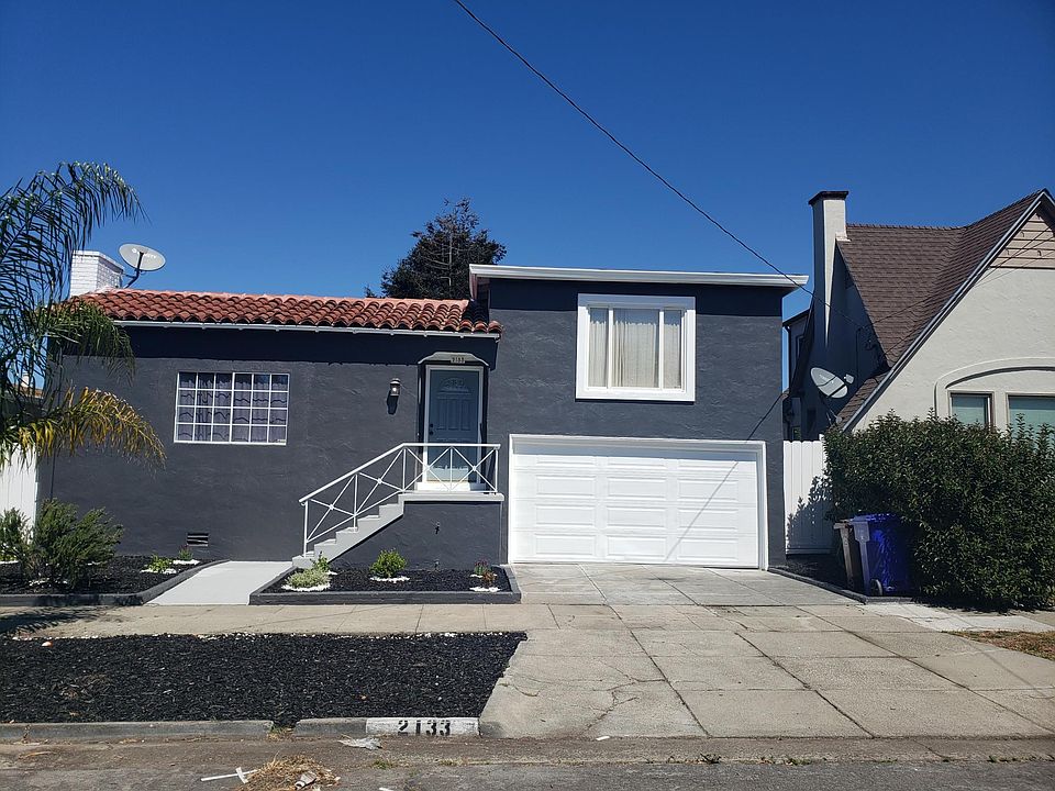 Front of property- main entrance