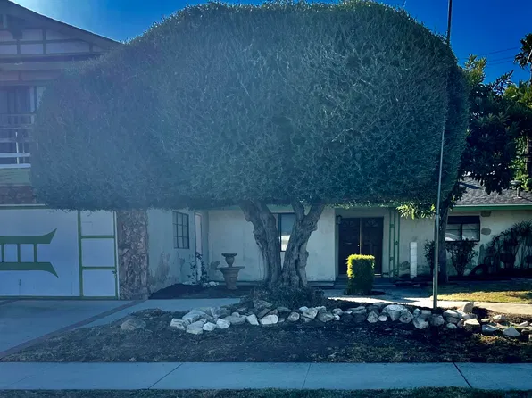 11159 Danube Ave, Granada Hills, CA 91344