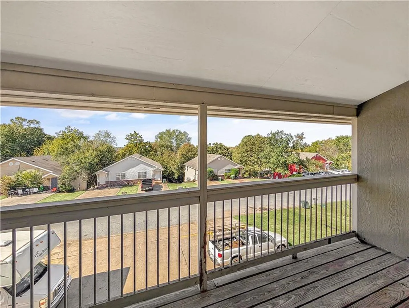 2 Bed 1.5 Bath Condo — Photo 2