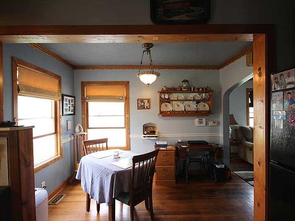 5th image of 1538 N Somerset Ave