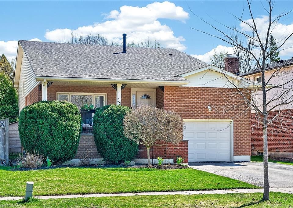 1st image of 22 Vance Cres