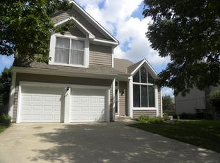 21222 W 56th St, Shawnee, KS 66218
