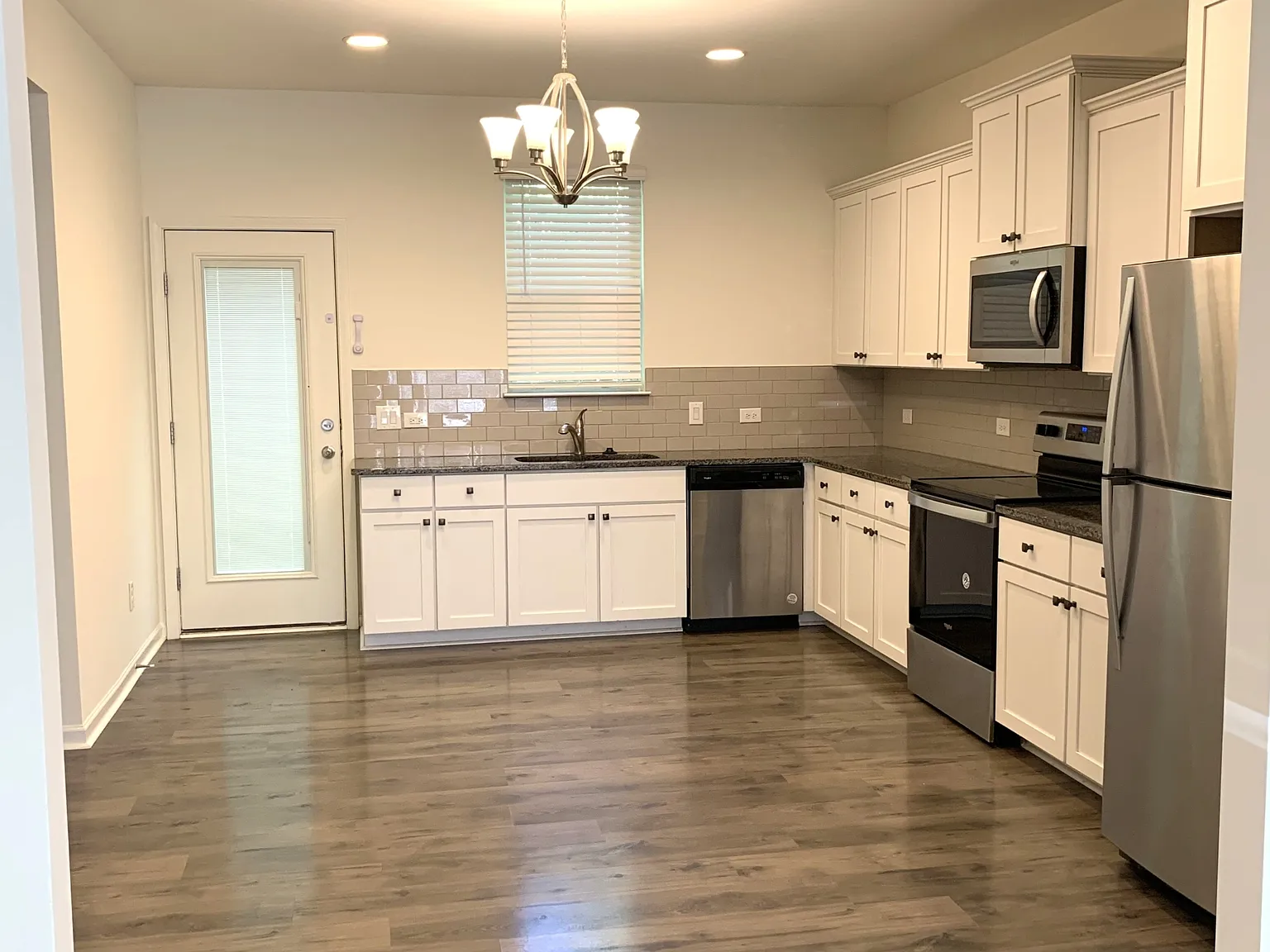 215 Banbury Lane - 29 - 29 — Photo 1