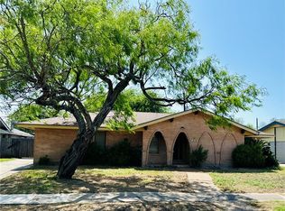 214 Sabine St, Portland, TX 78374