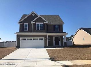 6004 Mack Vernon Dr, Greenville, NC 27858