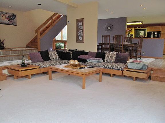 5th image of 9988 Covewood Ct