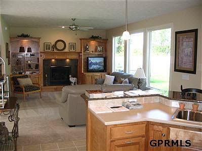 2nd image of 663 S 195th Ave