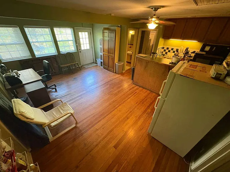 4602 Elwood Rd — Photo 3