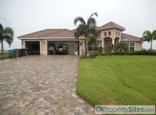 1031 NW 39th Ave, Cape Coral, FL 33993