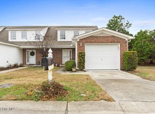 3950 Winds Ridge Dr, Wilmington, NC 28409