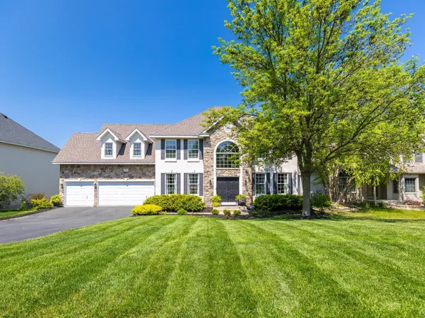 9300 Hillsboro Way, Savage, MN 55378