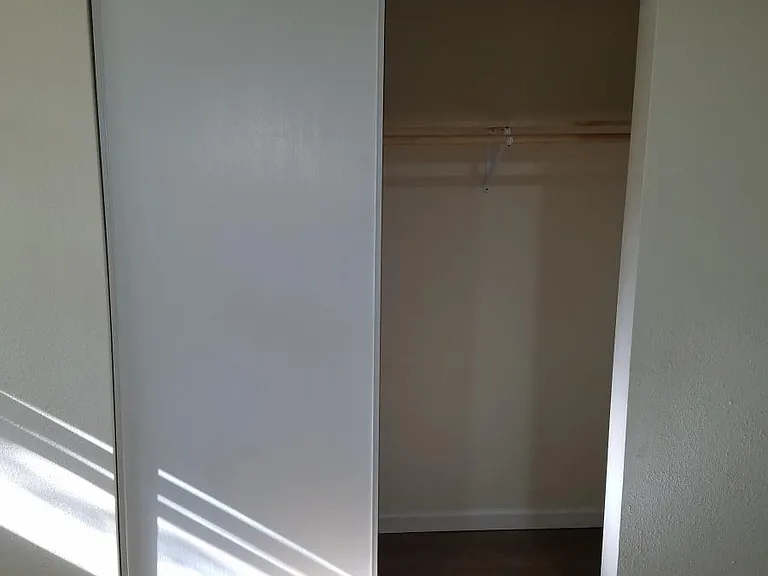 1st bedroom