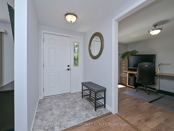 5th image of 76 Tecumseth Pines Dr