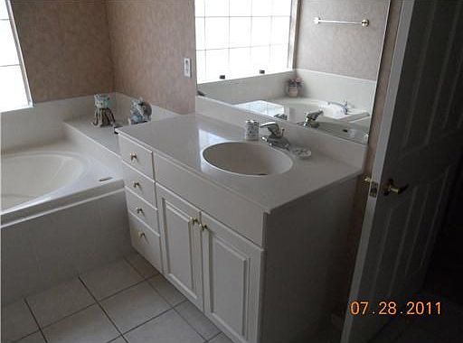 4th image of 8325 Siciliano St