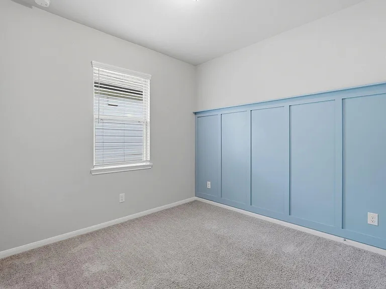 10406 Milford Woods Ln — Photo 29