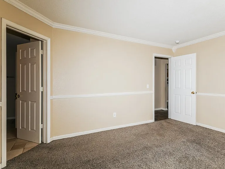 720 Treyburn Lakes Way — Photo 15