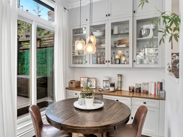 255 West 95th Street image 4 of 15