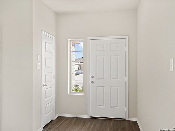 4th image of 5903 Sunshine Summit