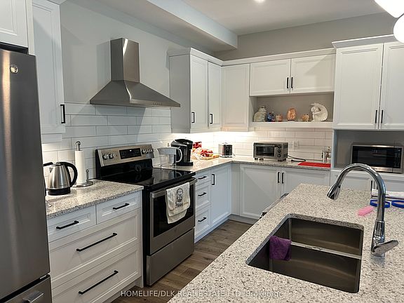 4th image of 1115 Millwood Ave